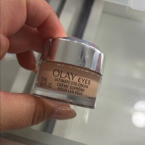 OLAY Eyes Cream in Silver and Cream Jar